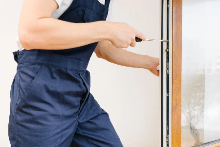 Commercial Glass Door Repair in Tampa, FL