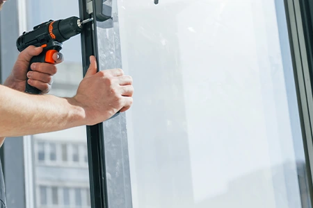 Residential Window Glass Repair in Tampa, FL