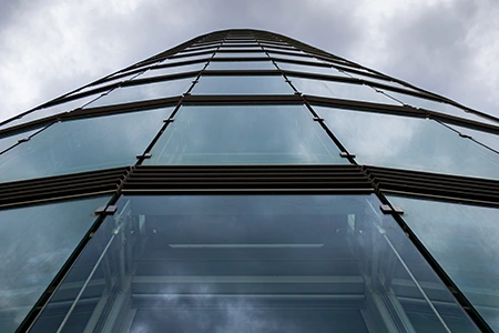 UV-Resistant Glass Experts in Tampa, FL]